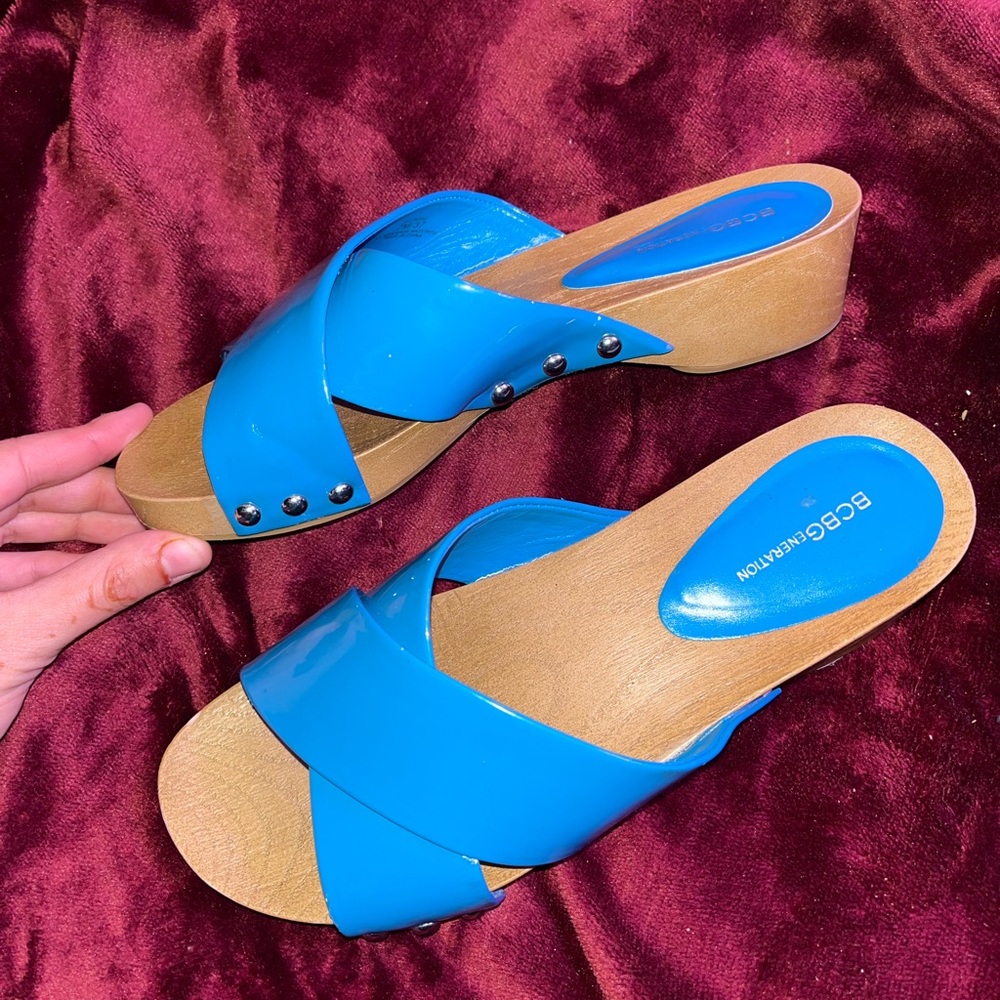 Bcbg generation blue wooden block heels